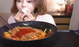 李小姐吃酸笋最新爆料图片,独家爆料图曝光！